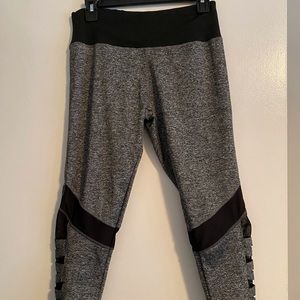 Performance leggings